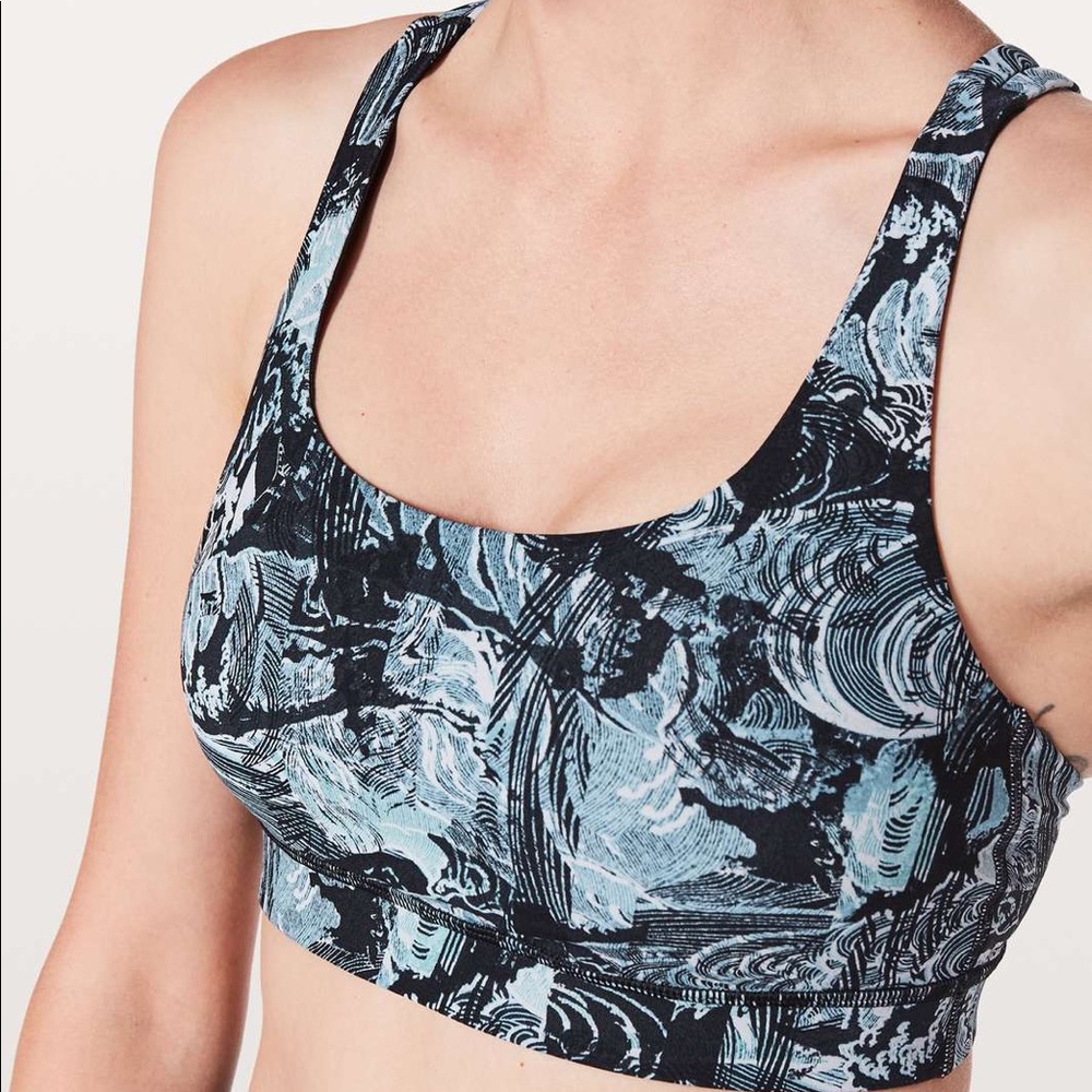 Lululemon Energy Bra in Eternal Wave Starlight Black